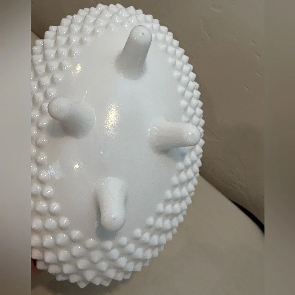 Vintage Fenton Oval 4 Footed White Hobnail Milk Glass‎ Lidded Covered Candy Dish